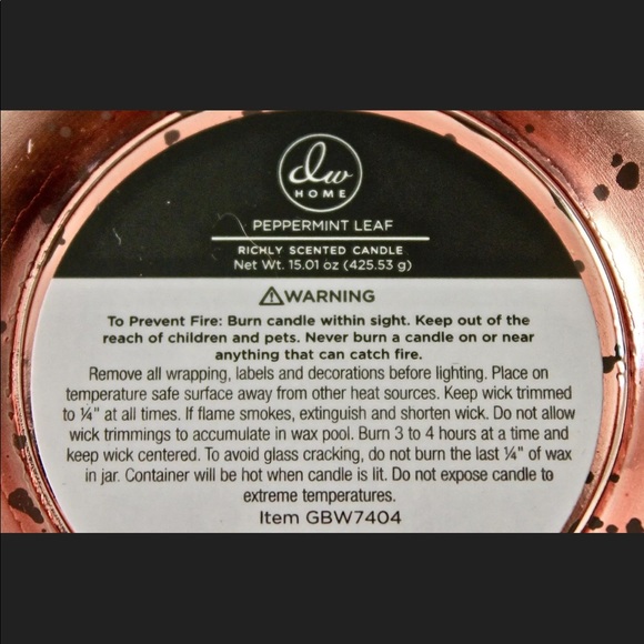 DW HOME PEPPERMINT LEAF CANDLE RICHLY SCENTED NEW - Picture 5 of 5